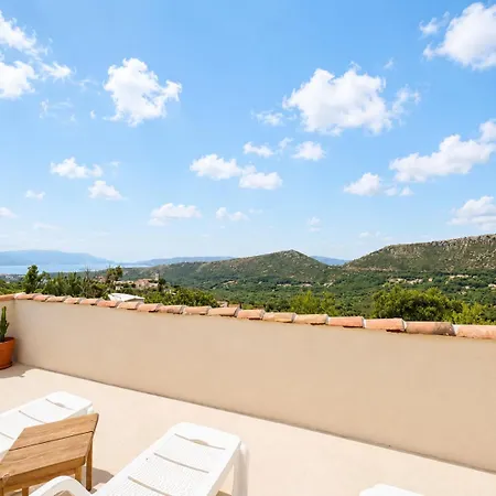 Soluna - Vacation With Private Pool & Rooftop Terrace