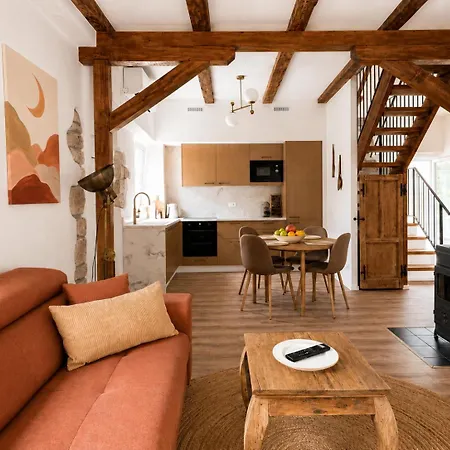 Soluna - Vacation With Private Pool & Rooftop Terrace *