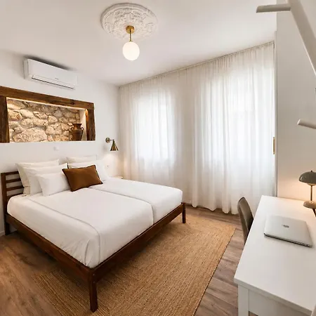 Soluna - Vacation With Private Pool & Rooftop Terrace