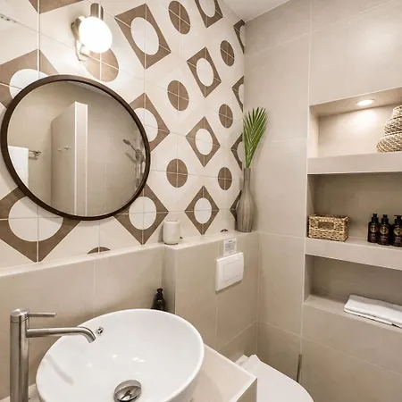 Soluna - Vacation With Private Pool & Rooftop Terrace Bribir (Primorje-Gorski Kotar)