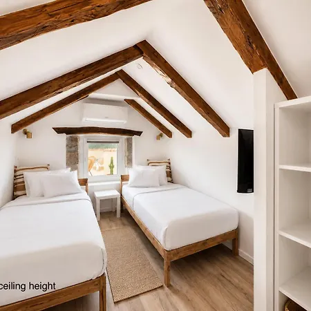 Soluna - Vacation With Private Pool & Rooftop Terrace * Bribir (Primorje-Gorski Kotar)